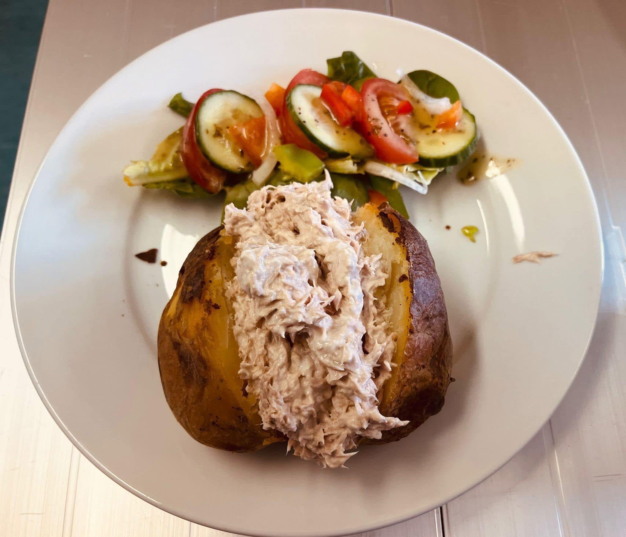 Jacket potato with tuna mayo